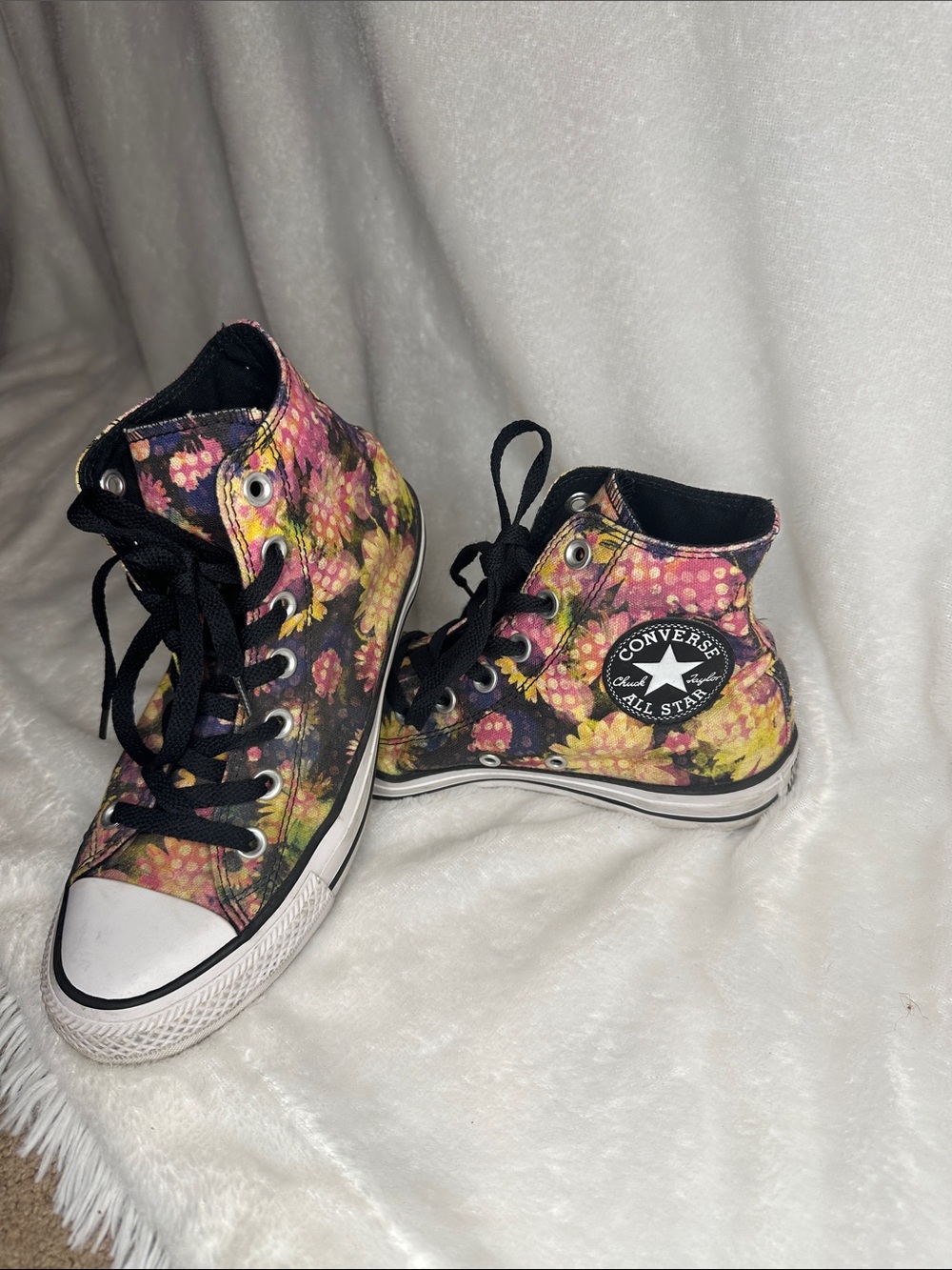 Women’s Floral Chuck Taylor Converse Hightop Sneakers